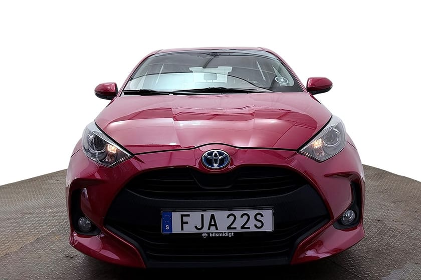 Bild 3 av Toyota Yaris Hybrid Aut Kamera Filassist AdaptivFH MOMS 116hk