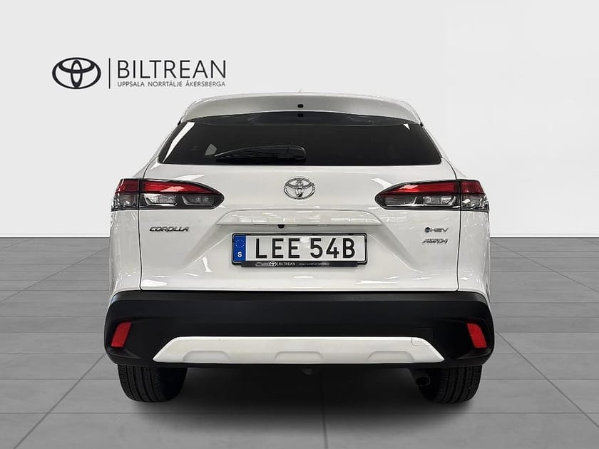 Bild 4 av Toyota Corolla Cross Hybrid AWD-i 2.0 Style - Vinterhjul ingår