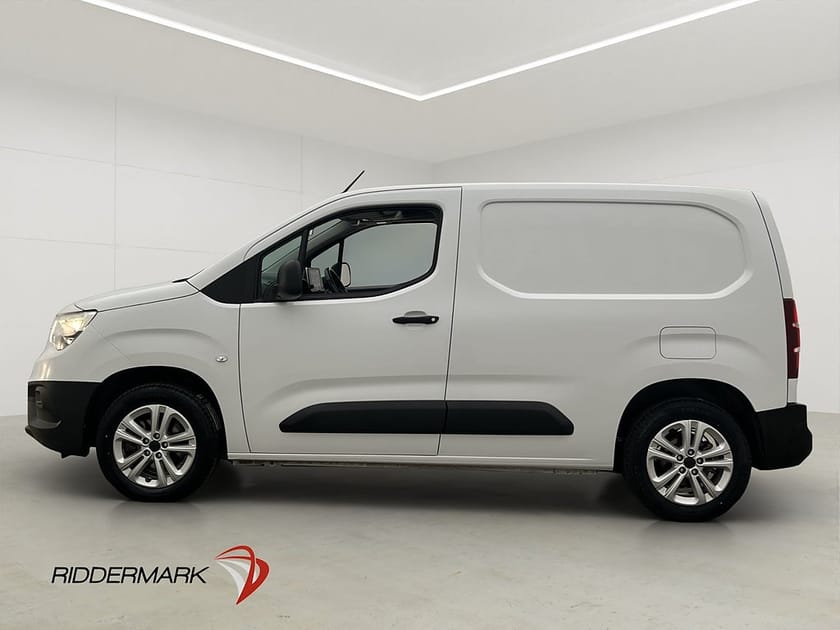 Bild 5 av Opel Combo Cargo 131hk  Värmare Drag B-Kamera CARPLAY Moms