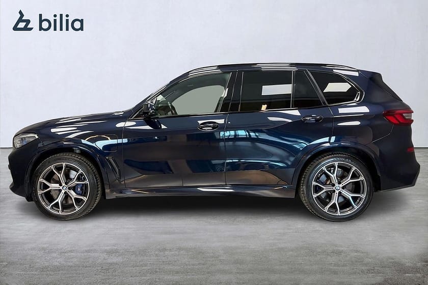 Bild 4 av BMW X5 xDrive45e iPerformance xDrive45e/M-Sport/HuD/360°/Pano/massage/Night.V/Drag