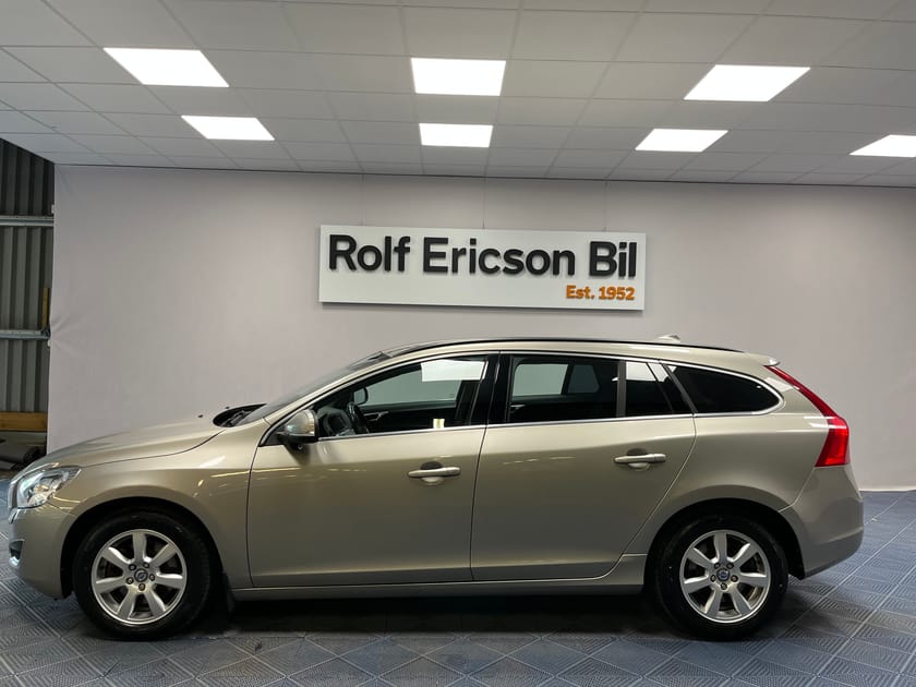 Bild 2 av Volvo V60 D3 S/S Momentum automat