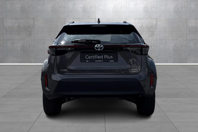 Bilde 4 av Toyota Yaris Cross Hybrid 115 AWD-i AWD Active Tech, 6,40% rente ved 10% EK