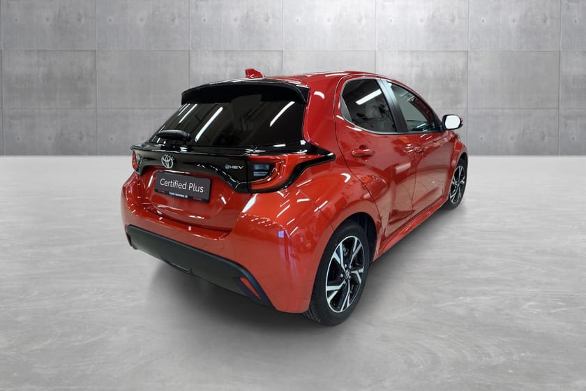 Bilde 5 av Toyota Yaris Hybrid 115