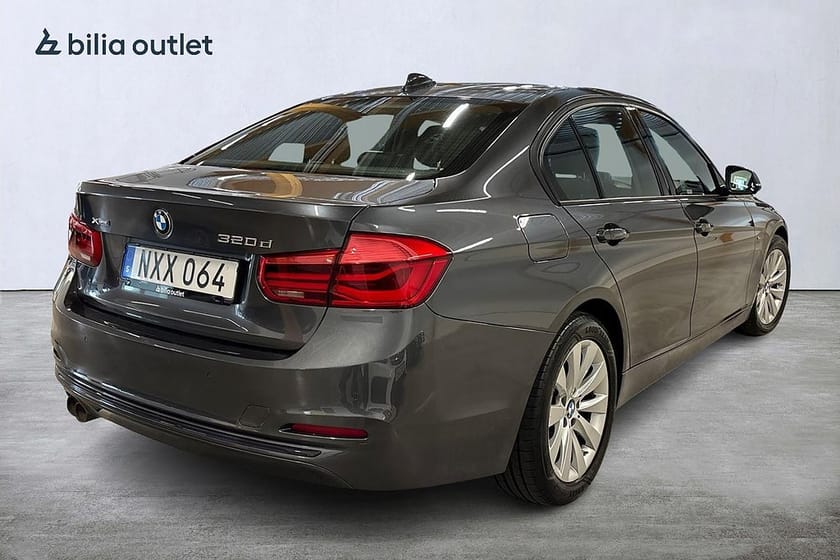 Bild 4 av BMW 320d xDrive Sedan Steptronic Sport line /Dragkrok