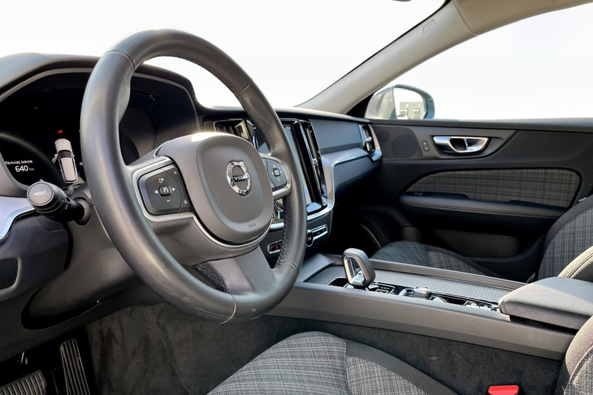 Volvo V60 B4 2024, bild 5/9