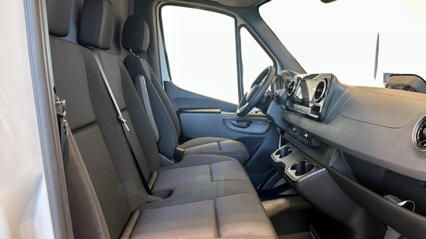 Bild 3 av Mercedes-Benz Sprinter 317 CDI RWD Panel Van