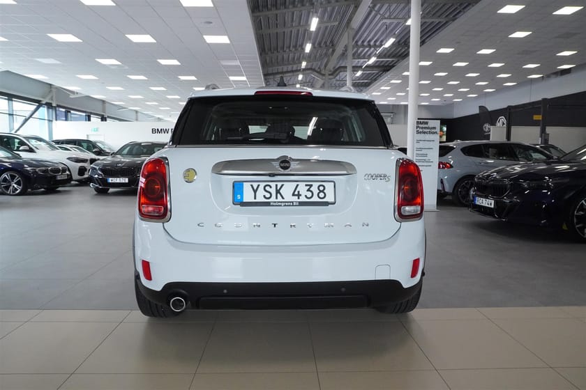 Bild 4 av MINI Countryman Cooper SE ALL4 S E Experiencepkt Backkamera Comfortöppning 18 Tum Pair Spoke Navigation