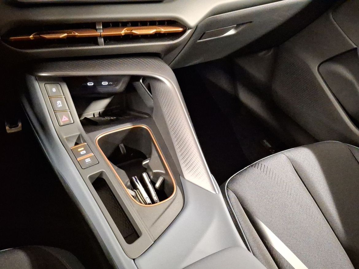 CUPRA CUPRA Terramar 1.5 eTSI — bild 10