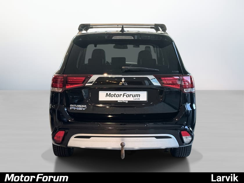 Bilde 5 av Mitsubishi Outlander PHEV Instyle | NYBILGARANTI | Hengerfeste | CARPLAY | NORSK