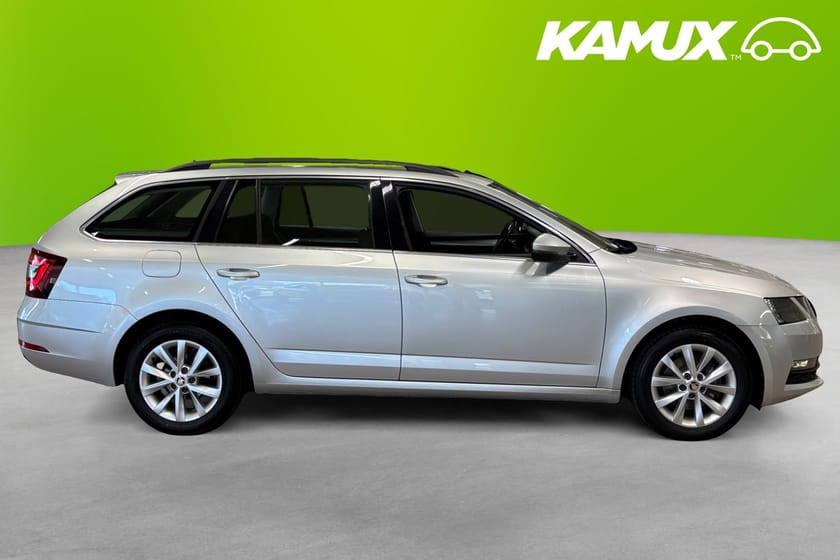 Bild 2 av Škoda Octavia Kombi 115hk Ambition Värmare CarPlay Dragkrok