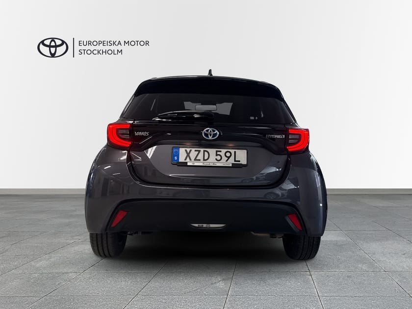 Bild 4 av Toyota Yaris Hybrid 1,5 ACTIVE PLUS VINTERHJUL BACKKAMERA