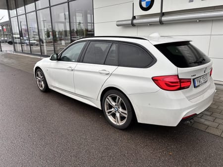 BMW 320d xDrive Touring