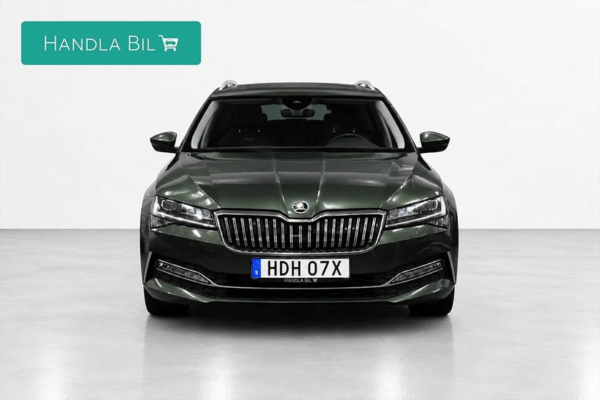 Bild 3 av Škoda Superb Kombi 2.0 TDI 4x4 L&K Drag Skinn Pano AdaptivF Rattv P-värm 190hk