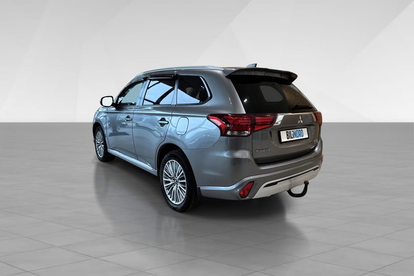 Bilde 4 av Mitsubishi Outlander PHEV Plug In Hybrid