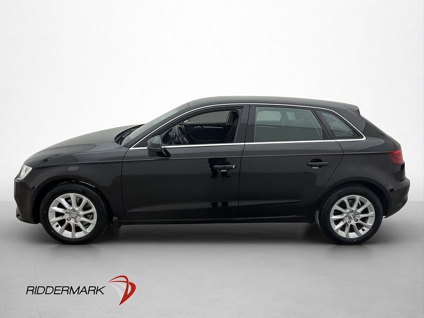 Bild 2 av Audi A3 Sportback 1.2 TFSI 110hk Attraction Farthållare 0,5l/mil