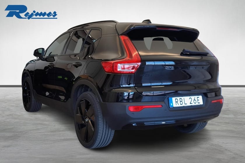 Bild 4 av Volvo EX40 Single Motor Extended Range M R Ultra Black Edt