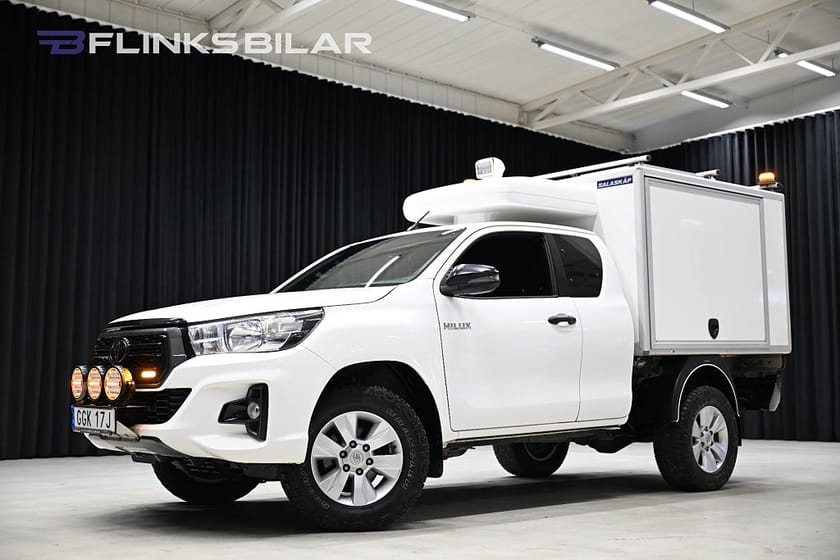 Bild 2 av Toyota Hilux Extra Cab 2.4 AWD 150HK Servicebil|Kåpa|Clayton|Leasbar|SeUtr!!