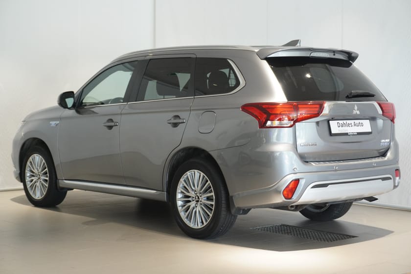 Bilde 4 av Mitsubishi Outlander PHEV Instyle+ 2,4 224hk