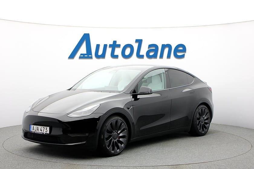 Bild 5 av Tesla Model Y Performance AWD Panorama, Dragkrok, MOMS 534hk