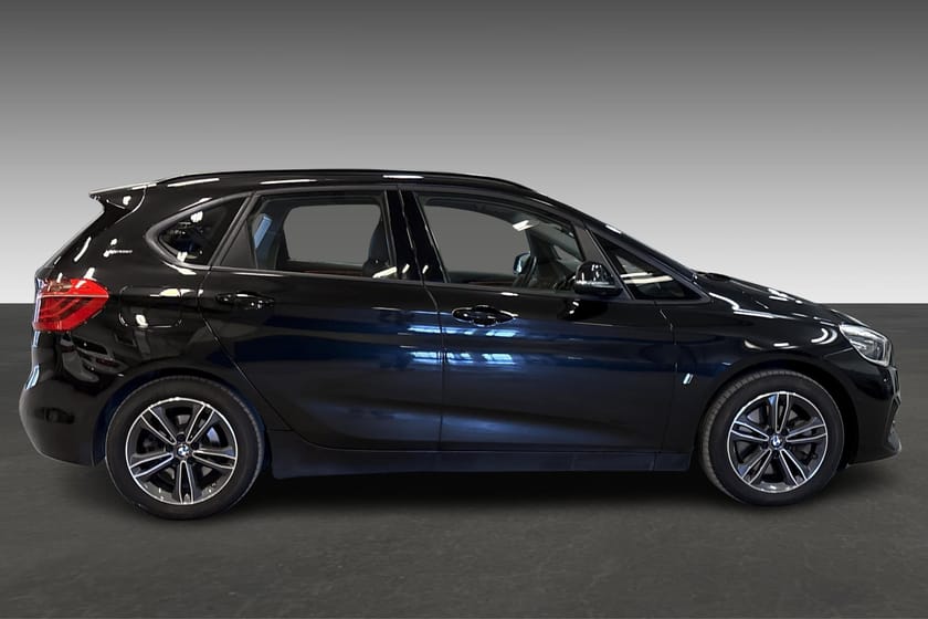 Bilde 4 av BMW 225xe Active Tourer Lav km, 4X4, Sport line, Plug-in, xDrive