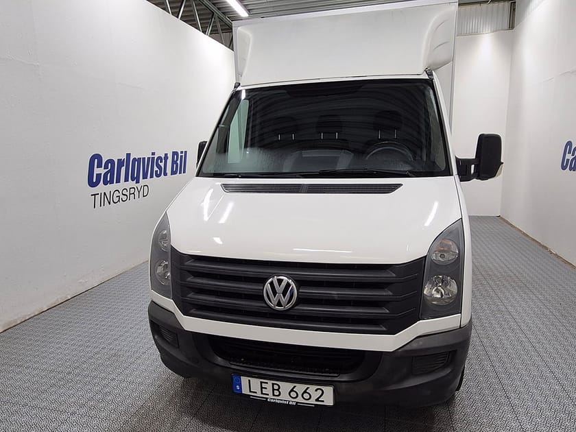 Bild 1 av Volkswagen Crafter Chassi PÅBYGGT SKÅP MED LIFT 163HK