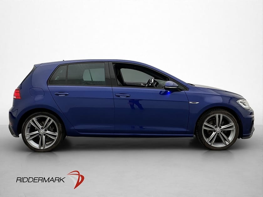 Bild 4 av Volkswagen Golf 1.4 TSI 150hk R-Line Cockpit Pluspkt Kamera