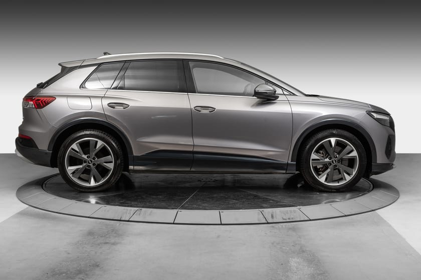 Bilde 3 av Audi Q4 50 e-tron quattro S-Line interiør, Hengerfeste, Adaptive Cruise Control