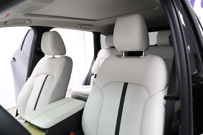 Bild 5 av Mazda CX-80 PHEV Takumi Plus/ Panorama/ Kaptenstolar/ Fullutrustad
