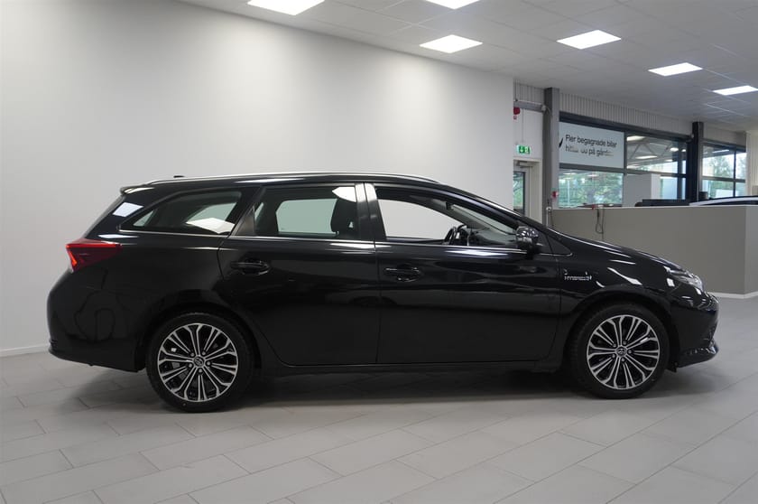 Bild 3 av Toyota Auris Touring Sports Hybrid Active B-Kam Navi 136hk