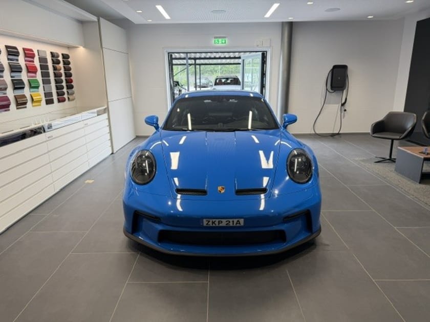 Bild 2 av Porsche 911 GT3 Touring Manual  / 510HK