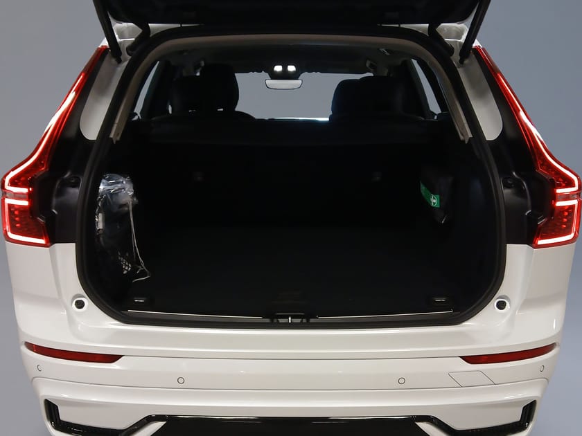 Bild 4 av Volvo XC60 T6 Plus Dark Nordic Edition
