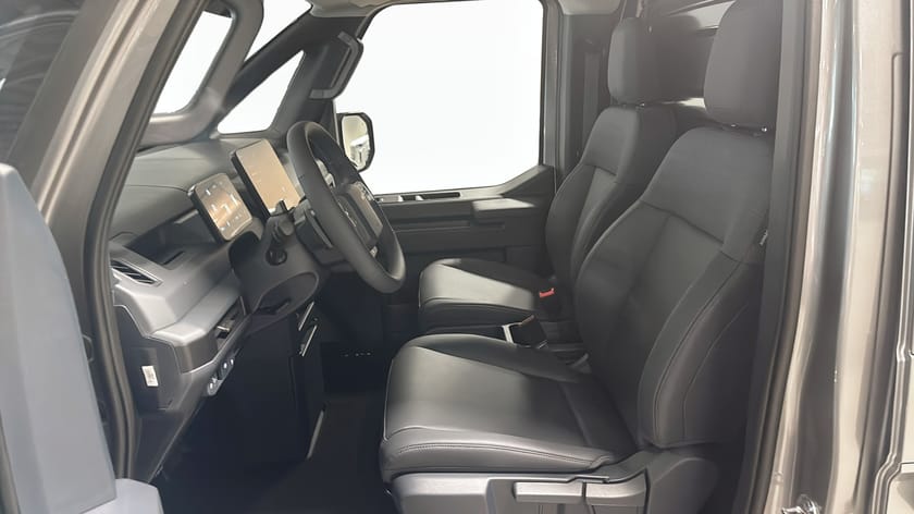 Bild 5 av Kia PV5 Long Range Cargo PLUS PRO 4DR L2H1 DEMO