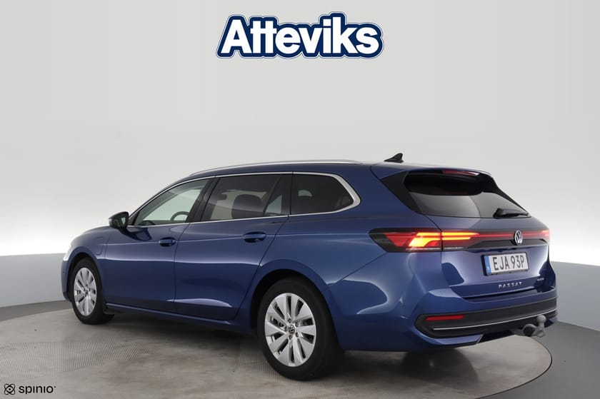 Bild 3 av Volkswagen Passat Variant eHybrid 272 hk DSG *Plug-In/Värmare/Backkamera*