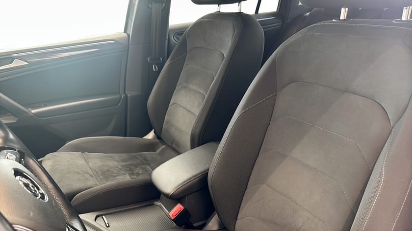 Bild 4 av Volkswagen Tiguan GT TDI 190 R-Line Black/Drag/Executive