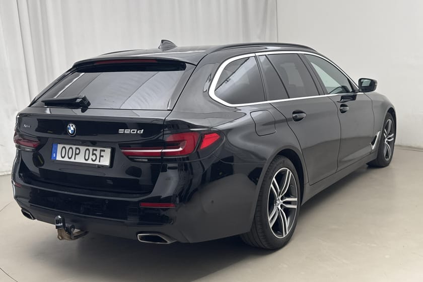 Bild 3 av BMW 520d xDrive Touring Touring, G31 LCI (190hk+11hk)
