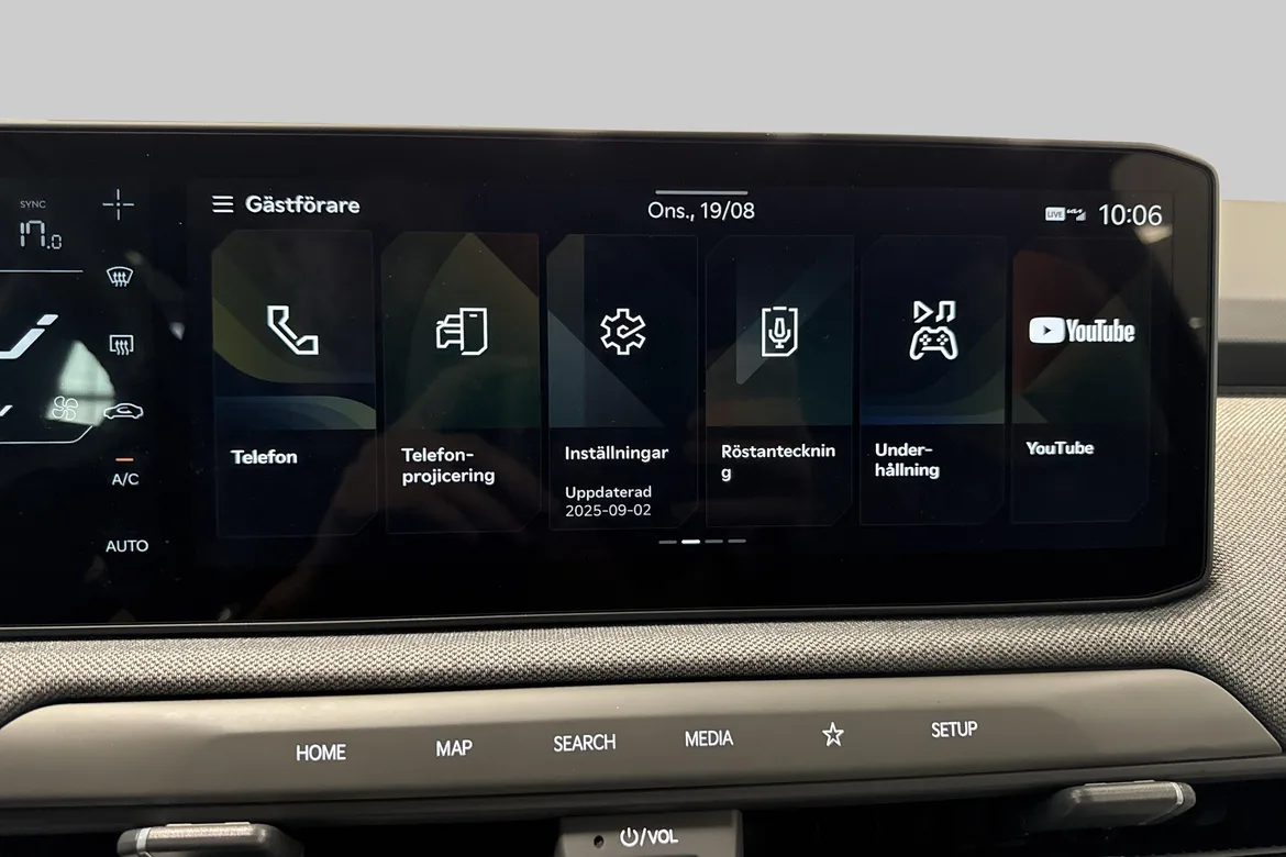 picture of a car
