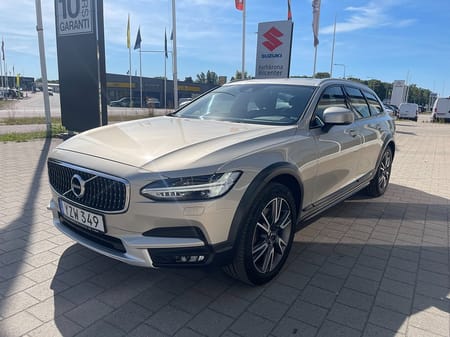 Volvo V90 Cross Country D4 AWD Pro 190 hk Välutrustad