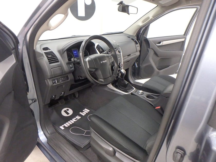 Bild 5 av Isuzu D-Max Space Cab 2.5 4WD Euro 5