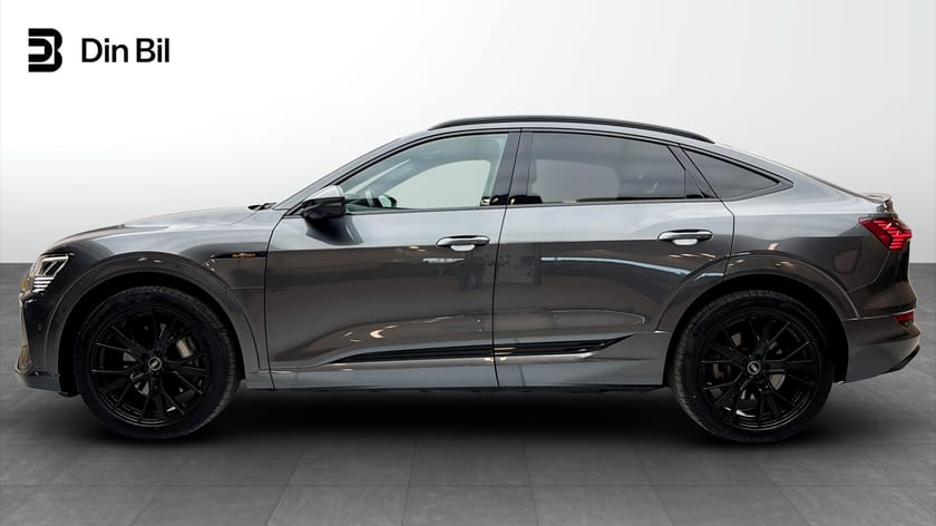 Bild 2 av Audi e-tron Sportback 55 quattro 408HK  S-Line PANO Black Optik