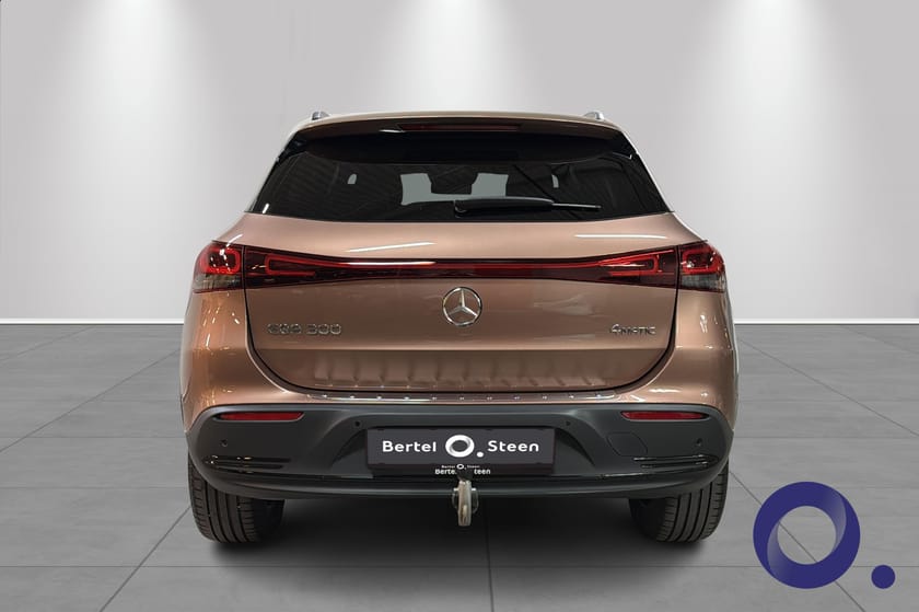 Bilde 4 av Mercedes-Benz EQA 300 4MATIC Progressive | DISTRONIC, HENGERFESTE, MEMORY++