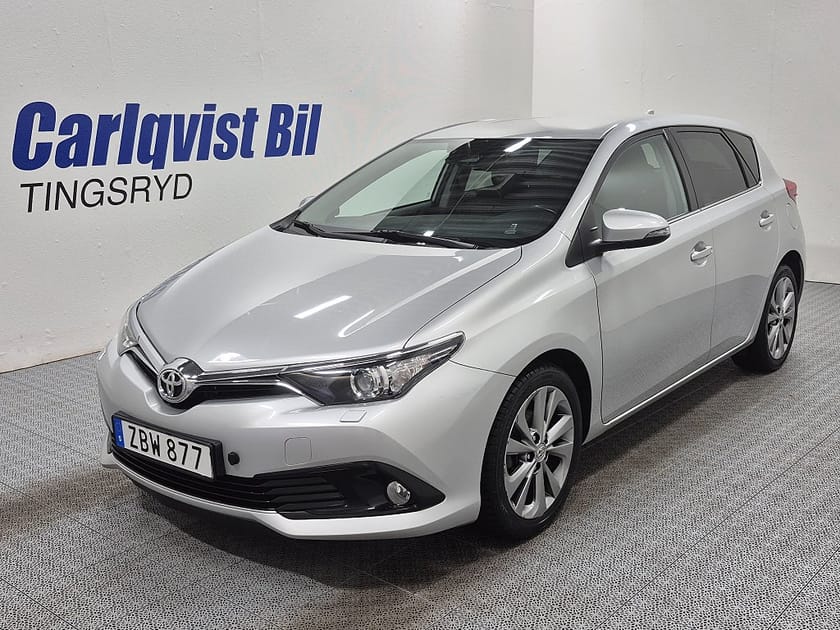 Bild 1 av Toyota Auris 5DR 1.2T 116HK Intense