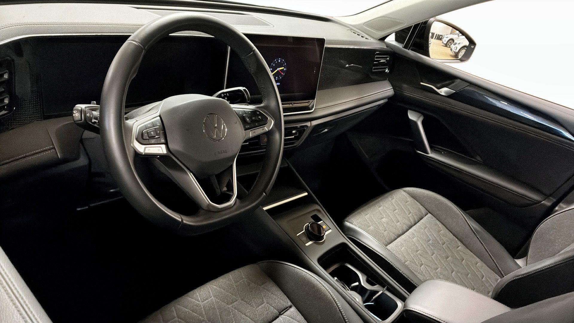 Volkswagen Tiguan 2025, bild 7/10