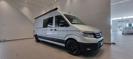 Volkswagen Crafter Kombi lång hjulbas 2.0TDI 177HK Automat - Se byggnation!