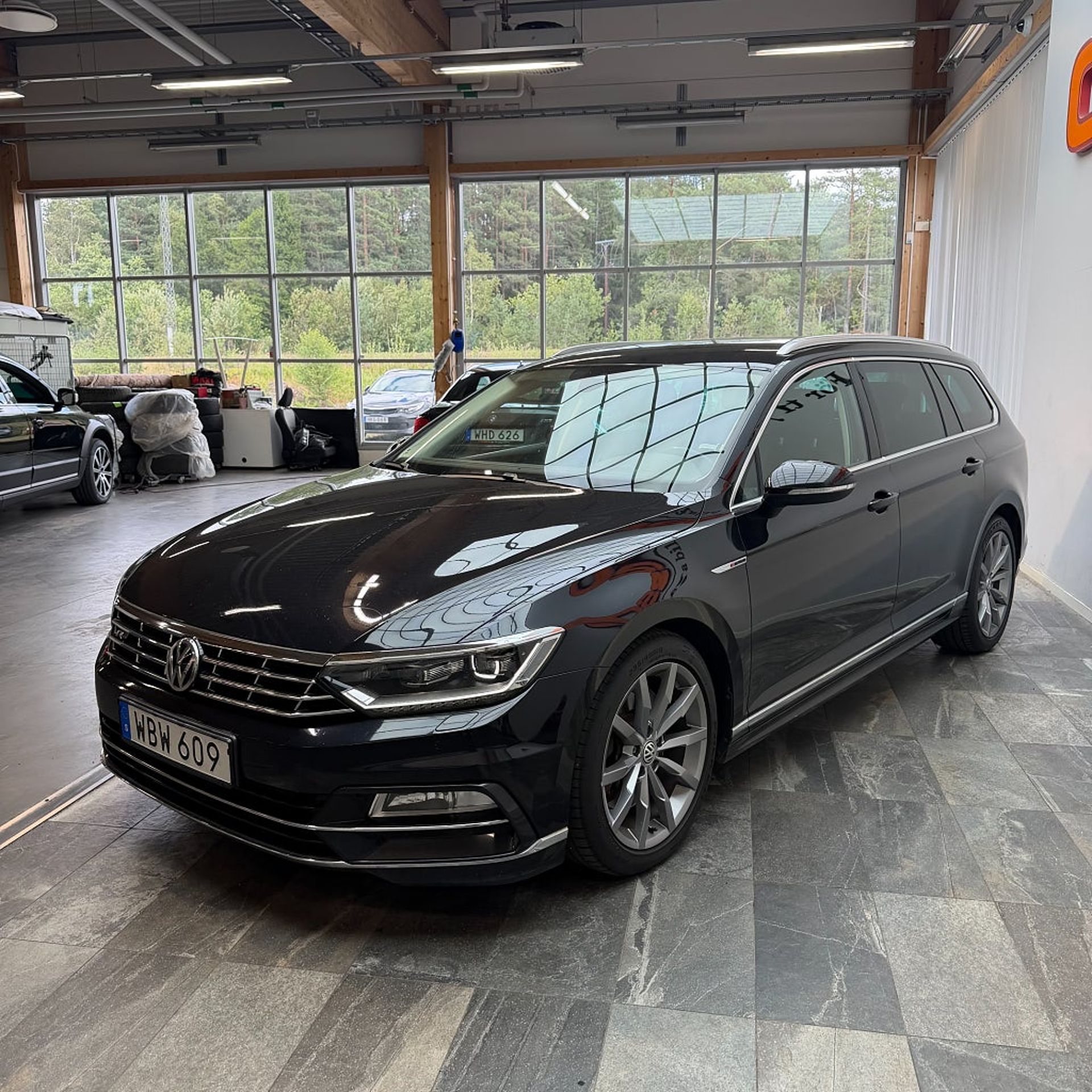 Volkswagen Passat 2018, photo 5/10