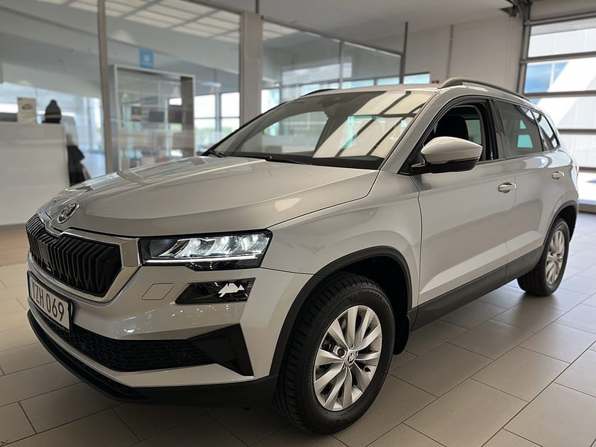 Bild 5 av Škoda Karoq Skoda SELECTION 1,5 TSI 150 HK I Bkamera/Värmare