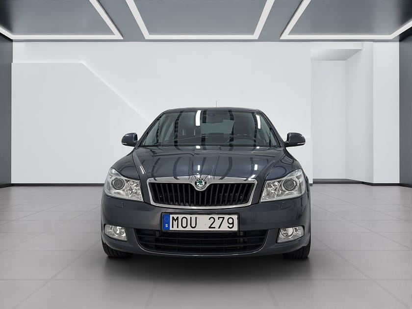 Bild 3 av Škoda Octavia Skoda 2.0 TDI DPF Elegance/Fullservad/S+V-Däck/Besiktad/Drag