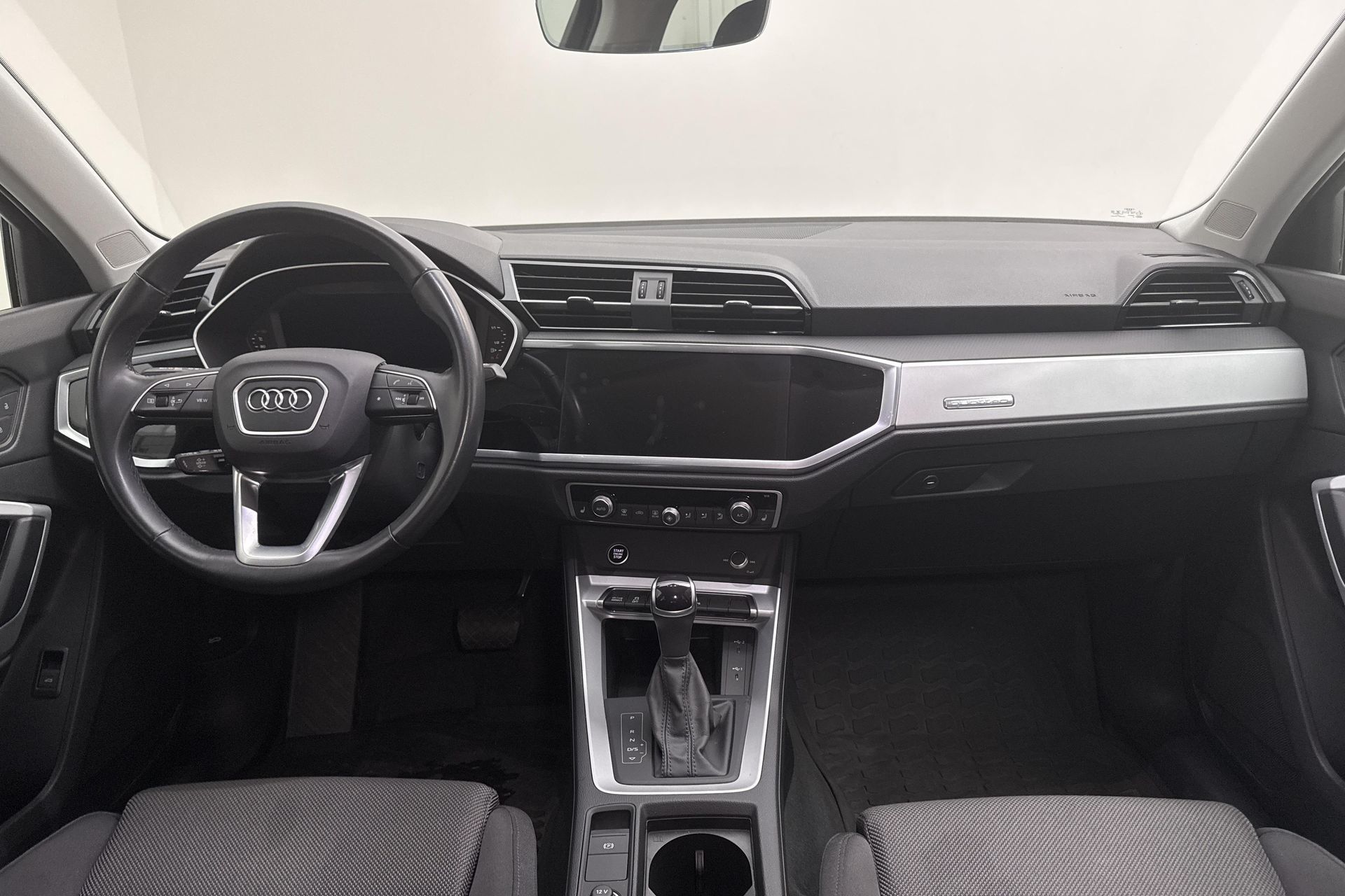Audi Q3 40 TDI quattro 2023, bild 7/10