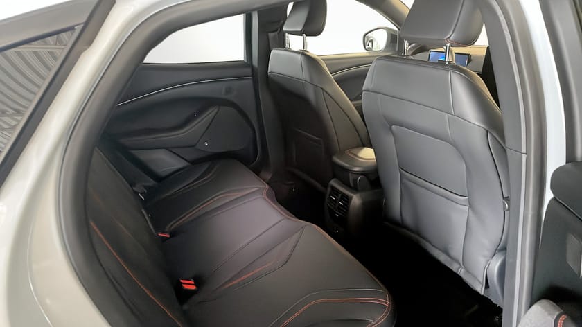 Bild 5 av Ford Mustang Mach-E Standard Range AWD SR RWD -