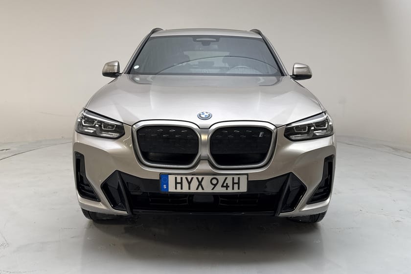 Bild 5 av BMW iX3 LCI, G08 (286hk) M Sport Inspiring Panorama