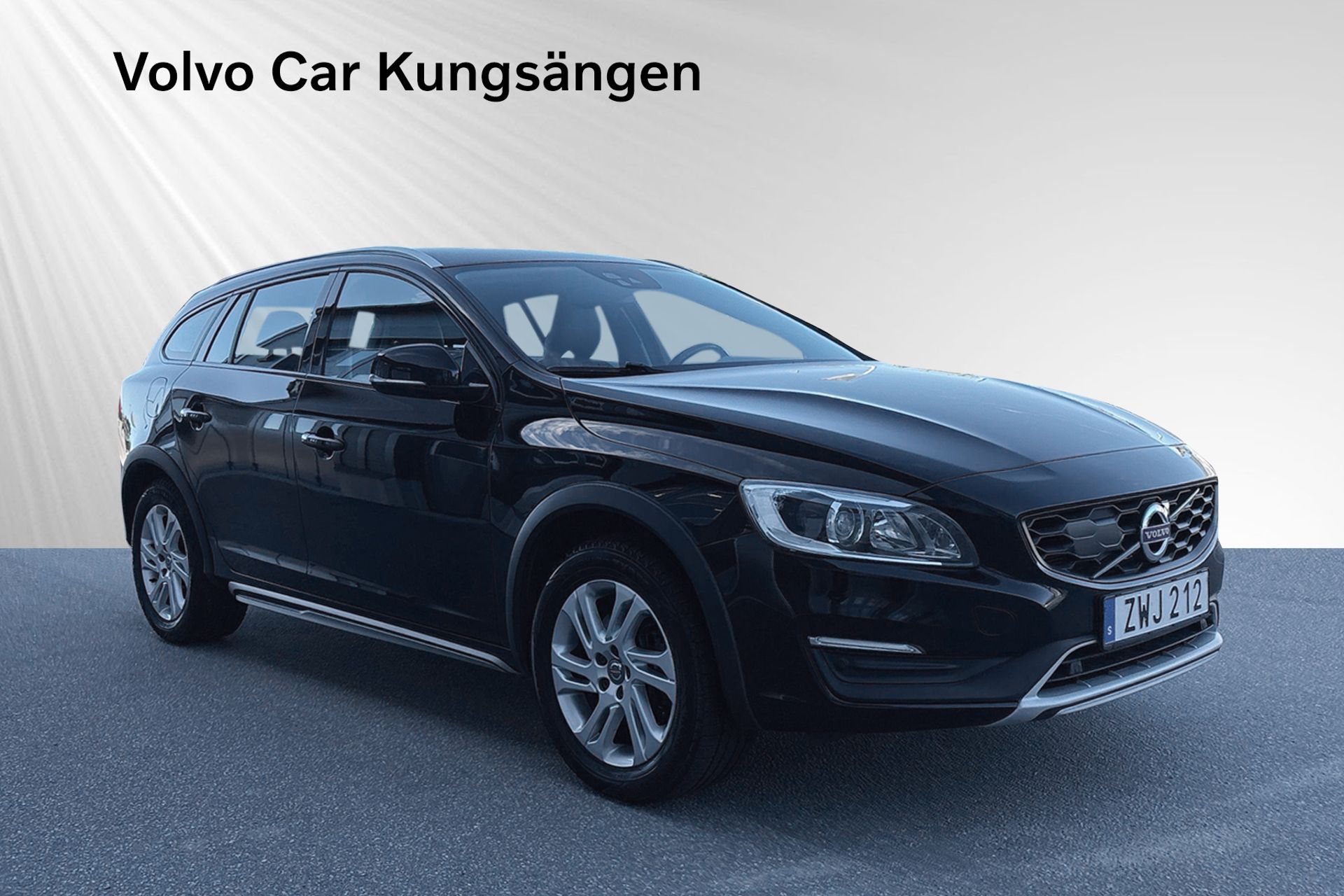 Volvo V60 Cross Country 2018, kuva 6/10